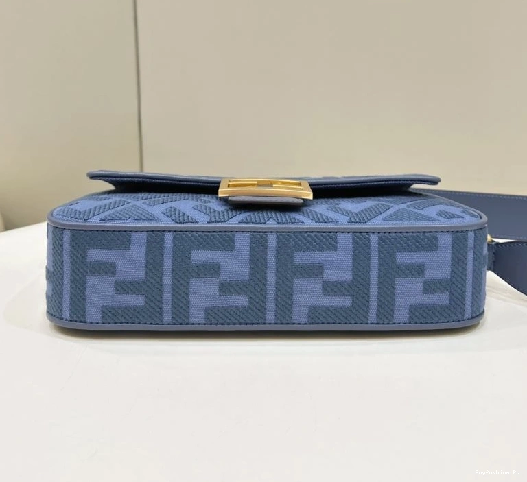 Bags Fendi 58107 Premium Baguette 0802